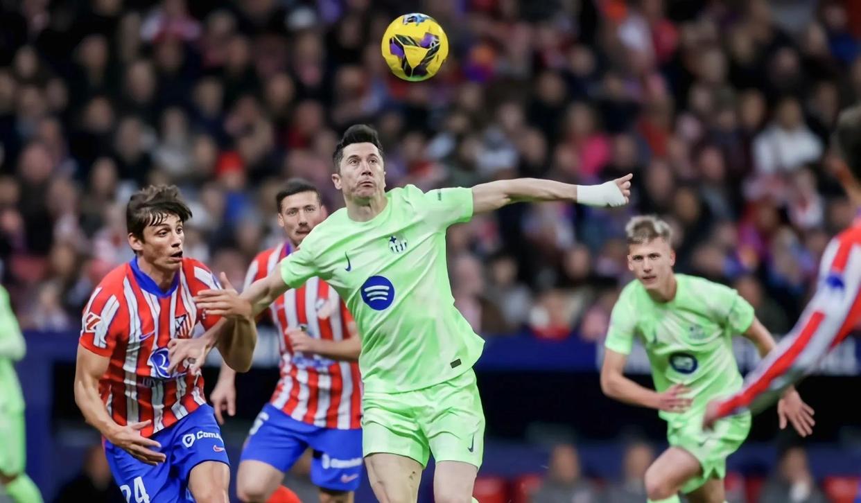 爱游戏体育平台-集结日突围战来临，马德里竞技围绕国王杯队长鼓劲，态度坚定，身体对抗强度拉满(部落冲突哈兰德挑战热身友谊赛怎么过)