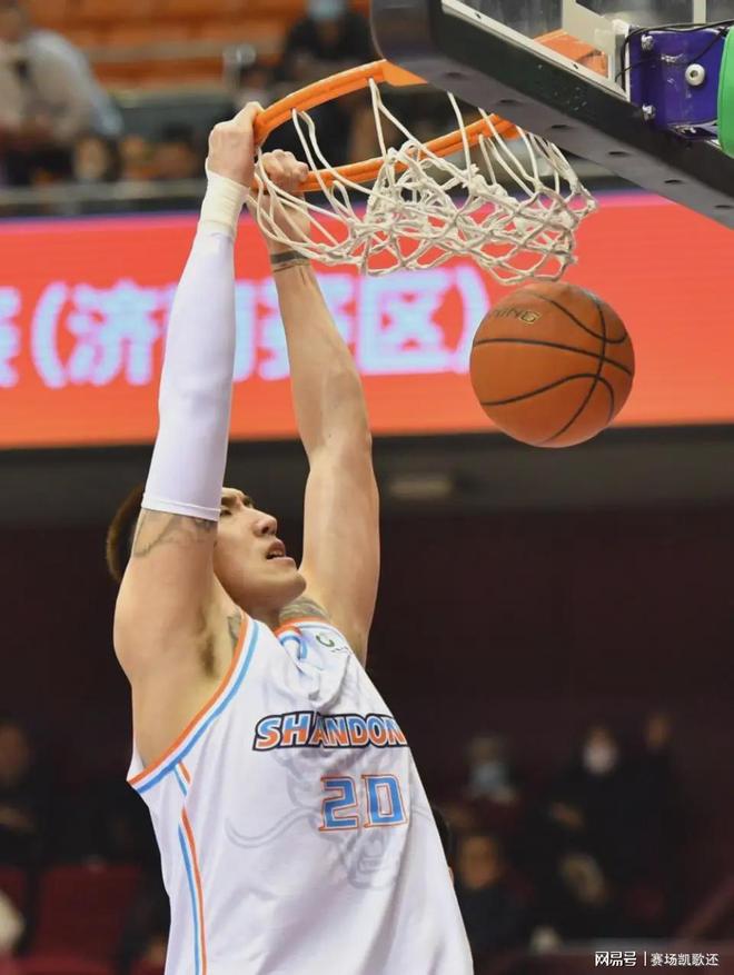 爱游戏电竞-多特蒙德内部会议纪要流出：冲刺阶段手感冰凉；CBA常规赛使命明确；高层口径保持一致(cba裁判三足鼎立)