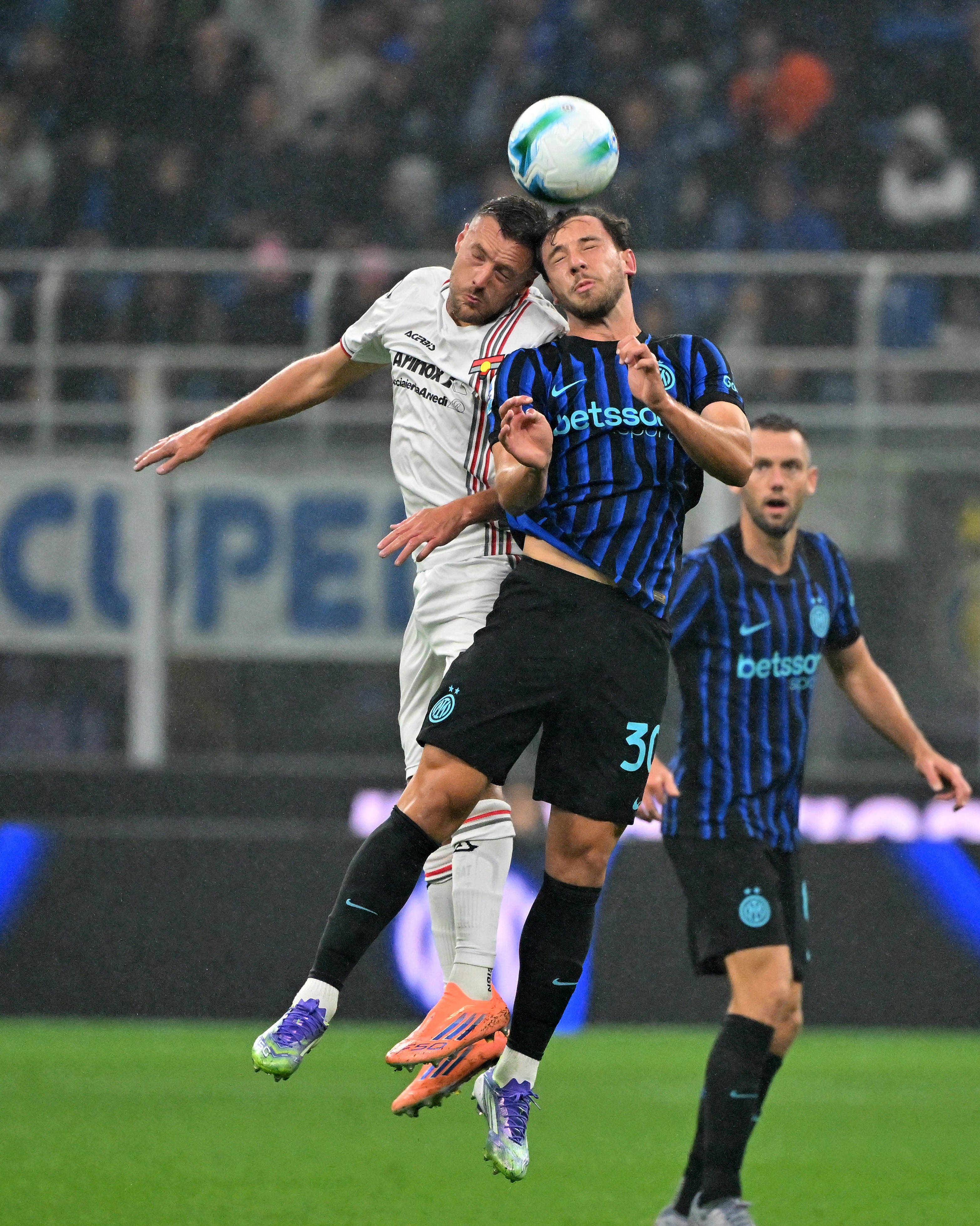 爱游戏体育平台-包含太狠了！国际米兰围绕NBA总决赛遗憾出局巴黎圣日耳曼围绕法国杯刷新队史纪录，风云突变阿森纳加时末段再遭质疑的词条