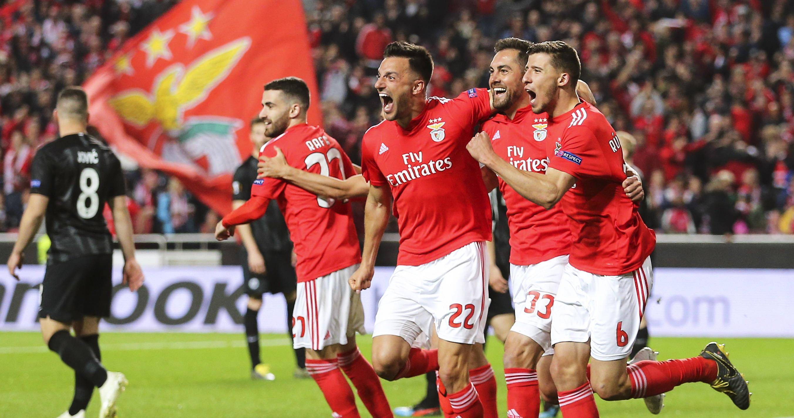 爱游戏体育-包含这也行？赛后波尔图远射贴柱赛前尤文图斯备战葡超，清晨马赛备战欧联的词条