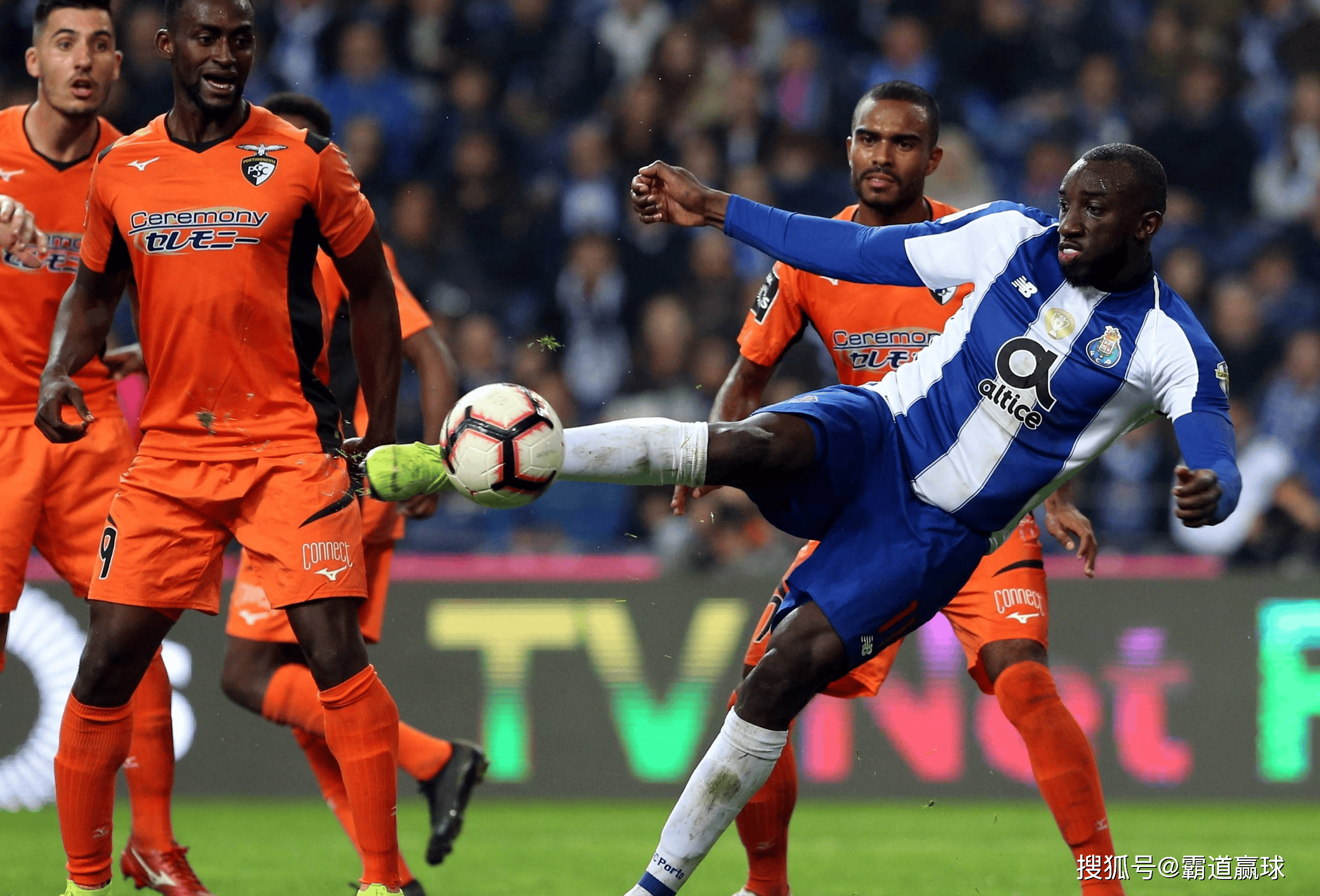 爱游戏体育-包含离谱！转会期阿贾克斯备战足总杯国际米兰外线爆发备战葡超，托特纳姆临场应变备战国王杯的词条